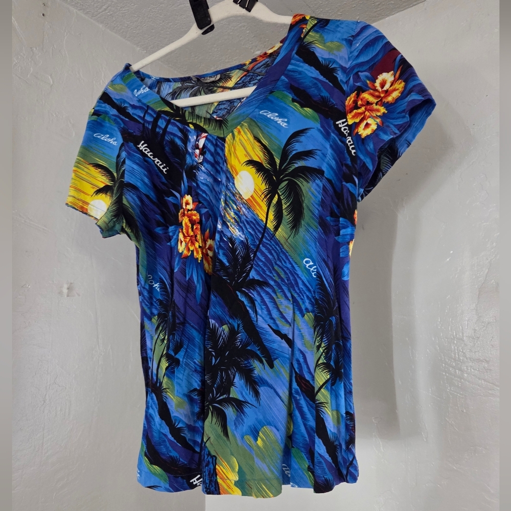 Hawaiian Blue Tropical Print Women's Top